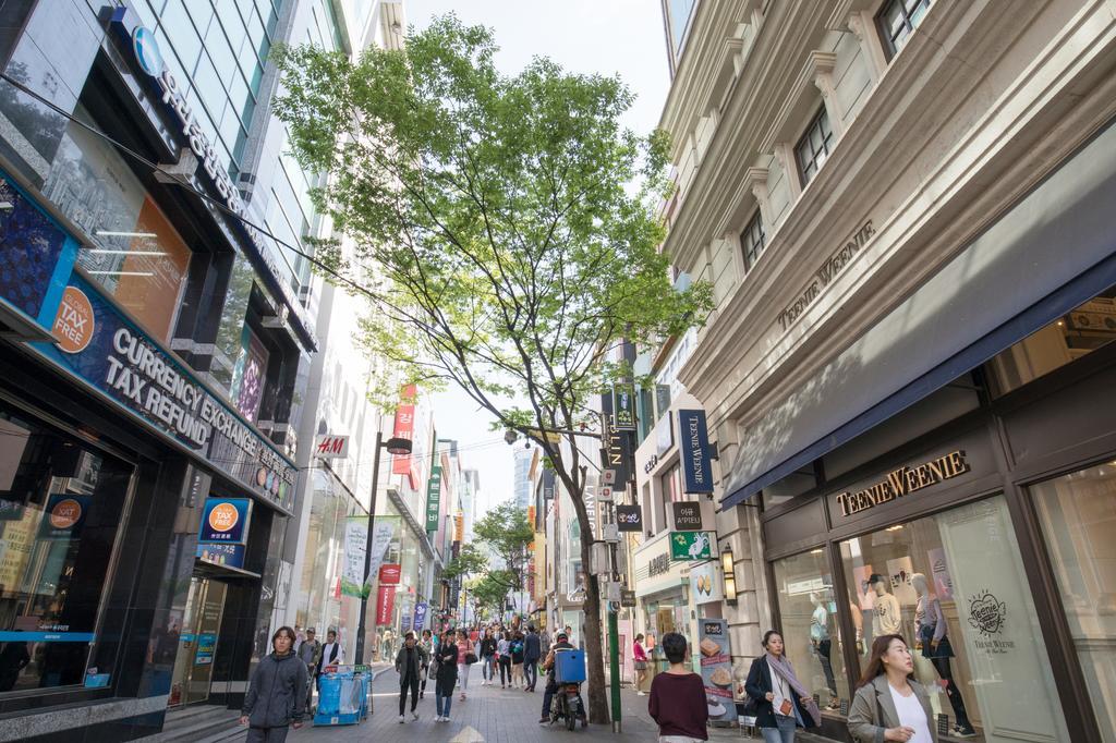 Blue Mountain Myeong-Dong Hotel Сеул Екстериор снимка