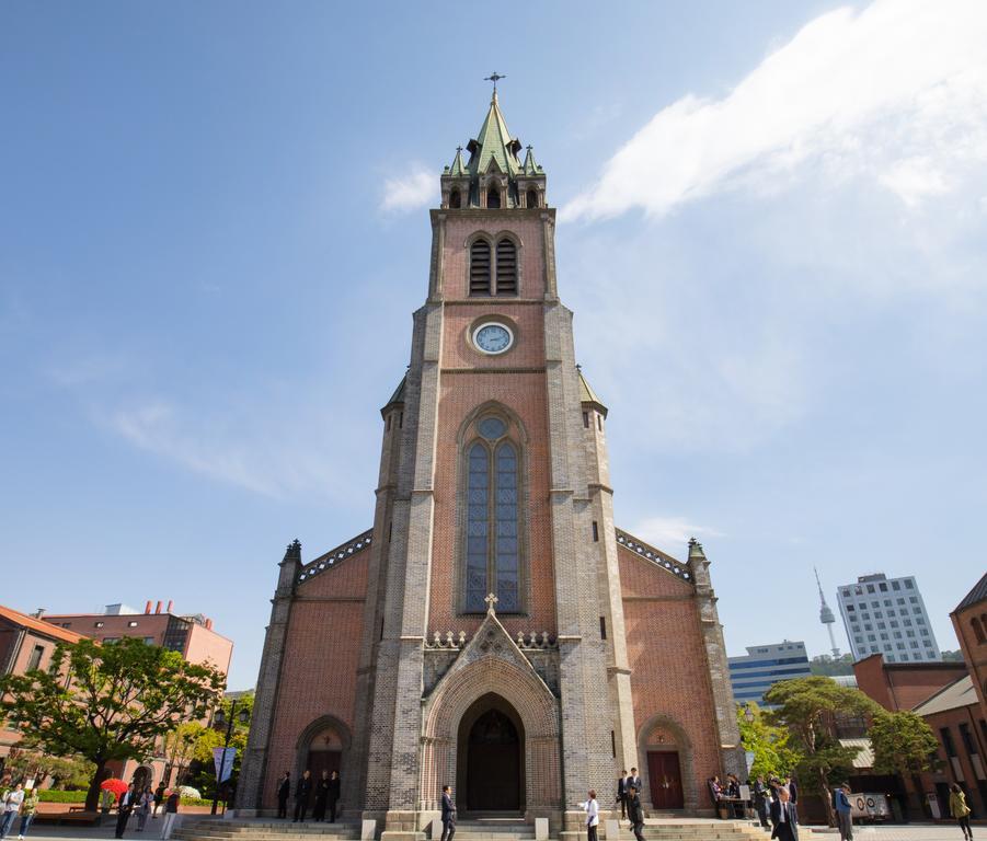 Blue Mountain Myeong-Dong Hotel Сеул Екстериор снимка