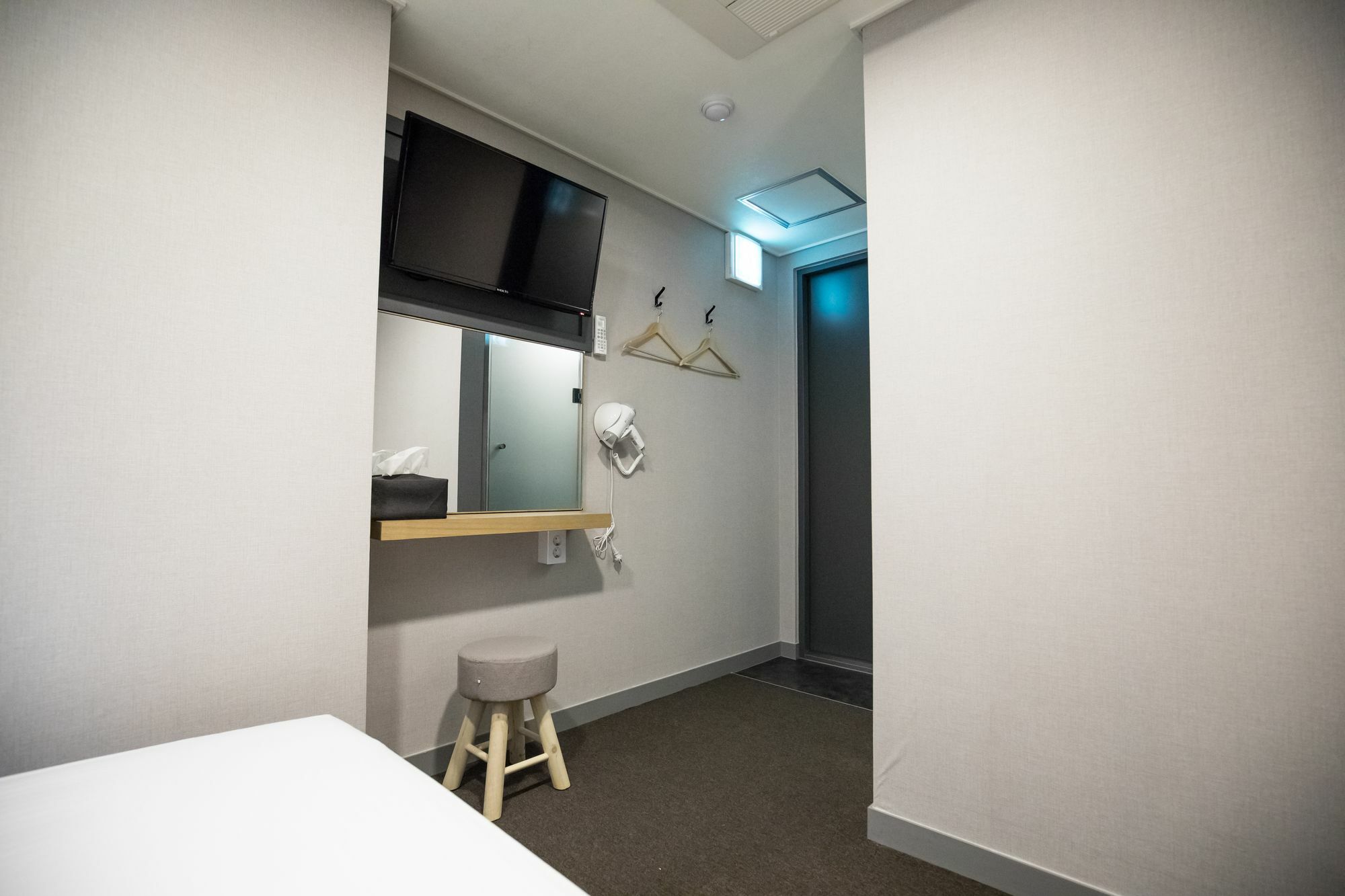 Blue Mountain Myeong-Dong Hotel Сеул Екстериор снимка