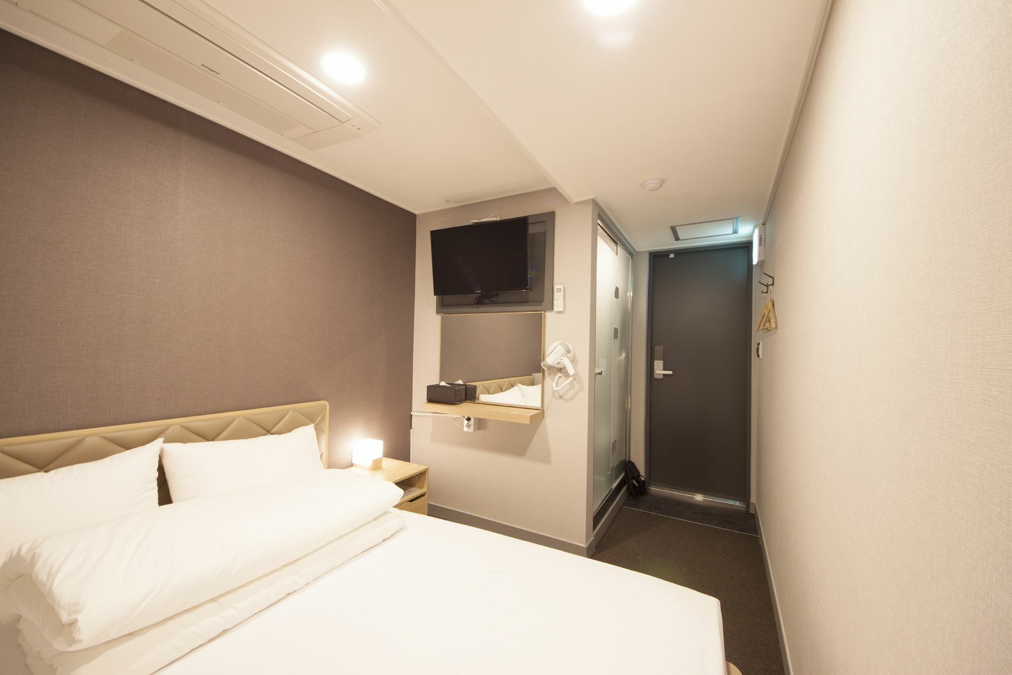 Blue Mountain Myeong-Dong Hotel Сеул Екстериор снимка